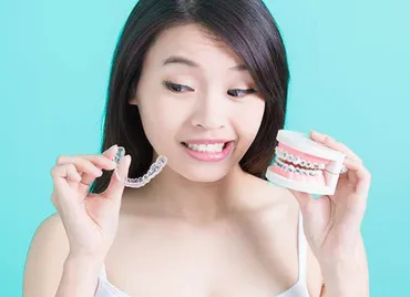Invisalign vs. Traditional Braces: How Do You Choose the Right Treatment?